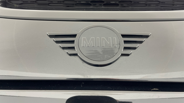 MINI Hatchback 1.5 Cooper Exclusive II 5dr Auto Petrol Hatchback